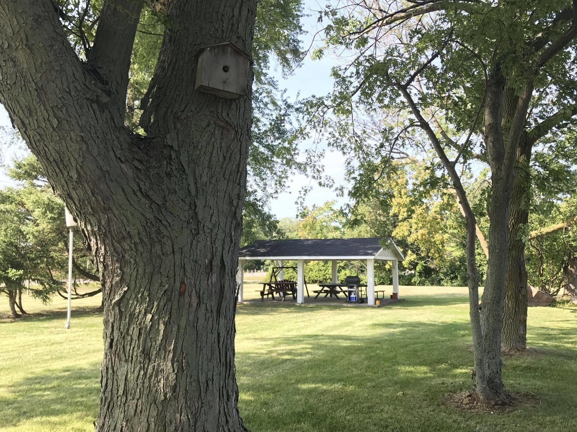 Dunlop Motel Goderich Exteriér fotografie
